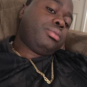 Meet your Posher, Cesar